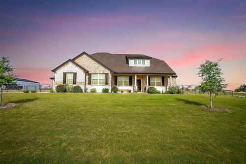 340 Sanger Dr, Springtown, TX, 76082-5782 | Card Image