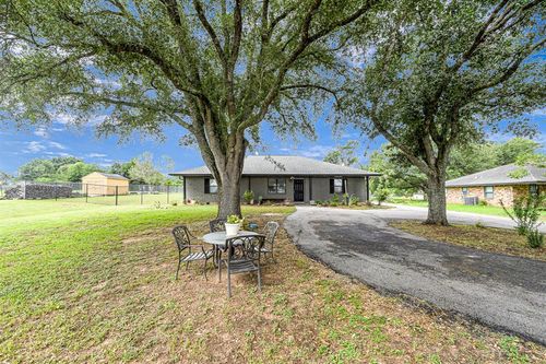 5673 Fm 1094 Rd, Sealy, TX, 77474-1783 | Card Image