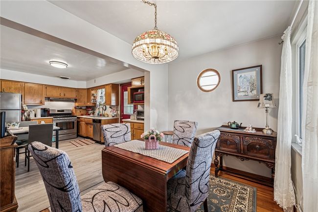 185 Center St, House other with 3 bedrooms, 2 bathrooms and 2 parking in Springdale PA | Image 5