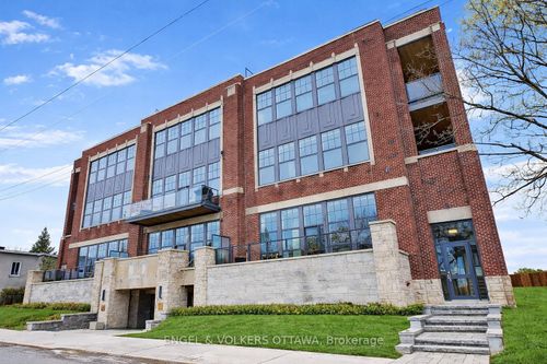 202-12 Stirling Ave, Ottawa, ON, K1Y1P8 | Card Image