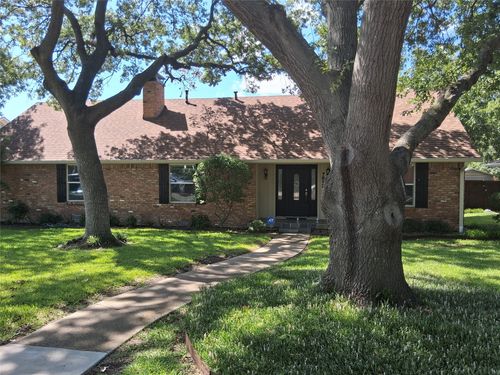 7812 La Cosa Dr, Dallas, TX, 75248-4438 | Card Image