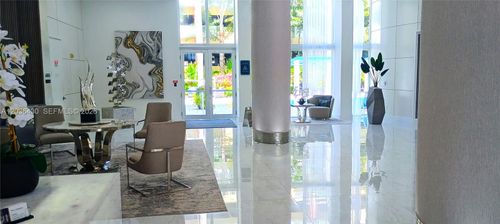 619-18800 Ne 29th Ave, Aventura, FL, 33180-2822 | Card Image