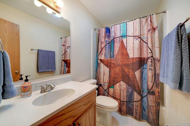 1214 (LOT 21) 13 Th St, House other with 3 bedrooms, 2 bathrooms and null parking in Blanco TX | Image 17