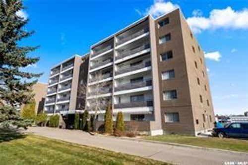 203-4615 Rae St, Regina, SK, S4S3B2 | Card Image