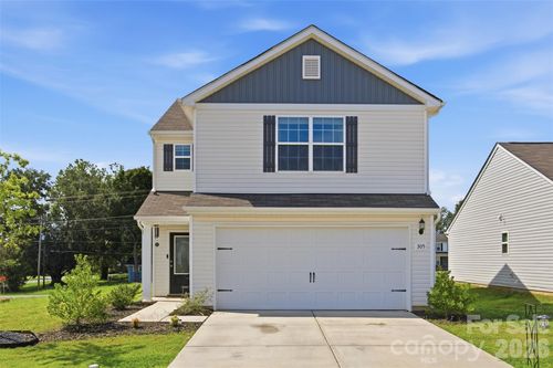 305 Aniston Ln, Shelby, NC, 28152-8905 | Card Image