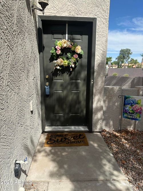 1071 W Sandy Banks, Gilbert, AZ, 85233-6752 | Card Image