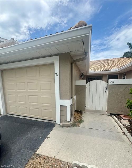 unit-r7-351 Emerald Bay Cir, NAPLES, FL, 34110-7626 | Card Image