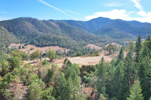 550 Thompson Creek Rd, Applegate, OR, 97530-9628 | Card Image