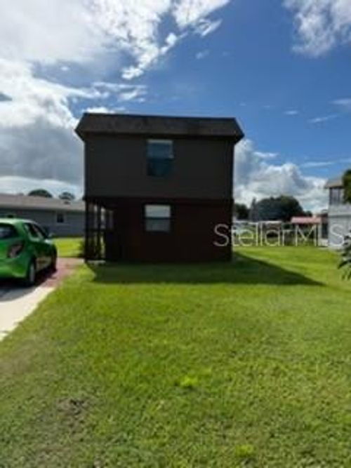 360 1st Ave N, LAKE WALES, FL, 33859-8763 | Card Image