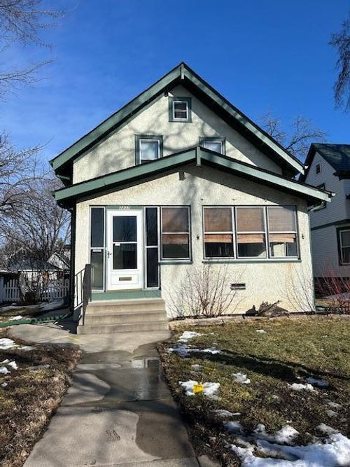 3237 29th Ave S, Minneapolis, MN, 55406-2408 | Card Image