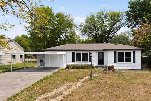 1110 Wolfe City Dr, Greenville, TX, 75401-2106 | Card Image