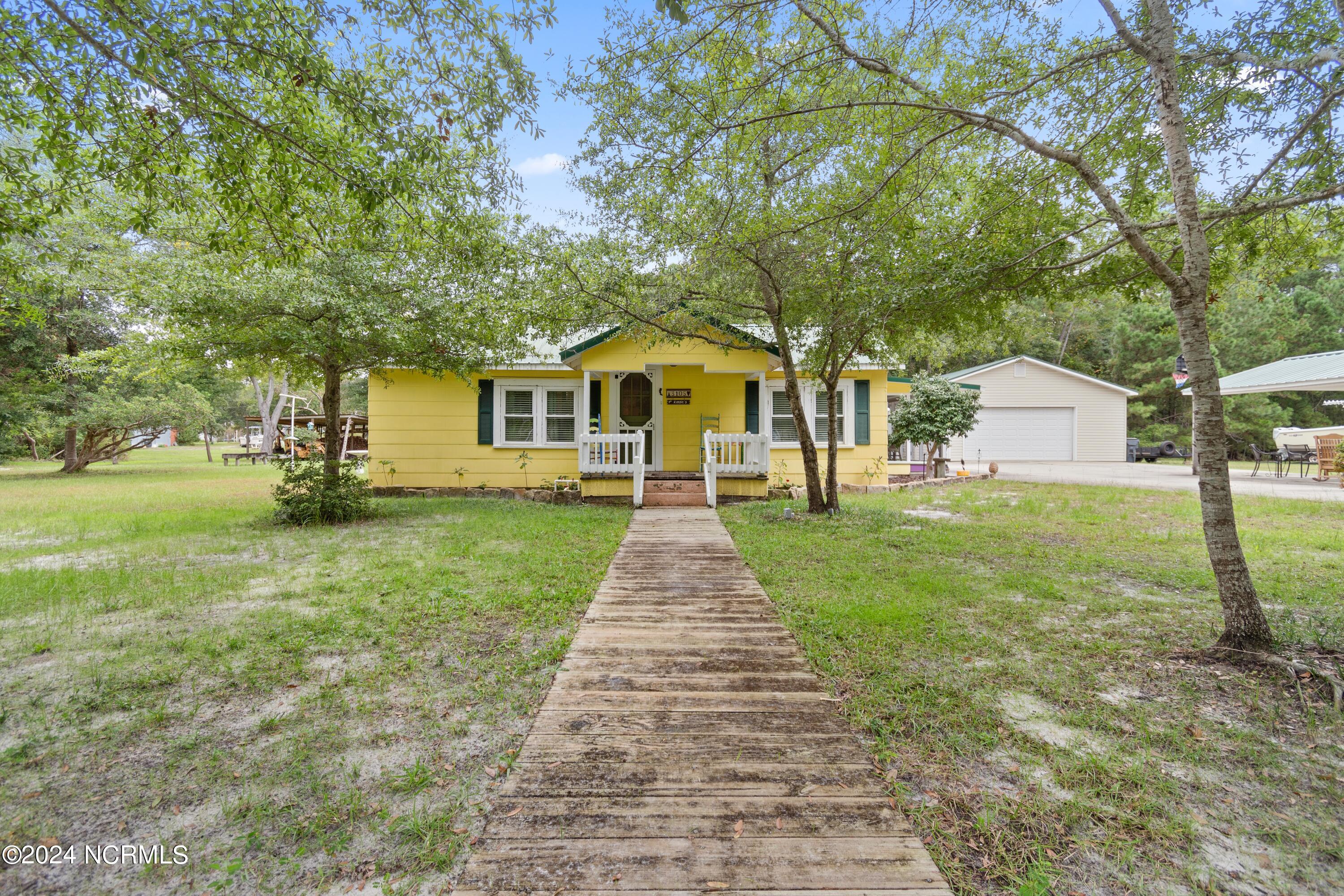 Gal Var Rd, Supply, NC 28462