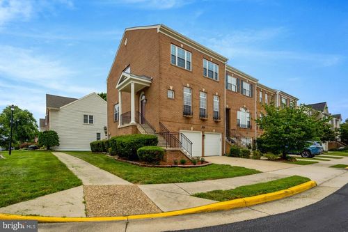 925 Herons Run Ln, Woodbridge, VA, 22191-1349 | Card Image