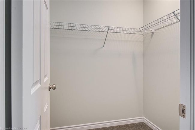 93 Highman Ave, Townhouse with 3 bedrooms, 3 bathrooms and 2 parking in Cambridge ON | Image 8