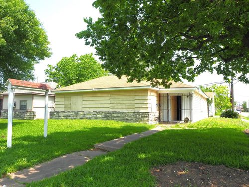 3551 Tampa St, Houston, TX, 77021-1243 | Card Image