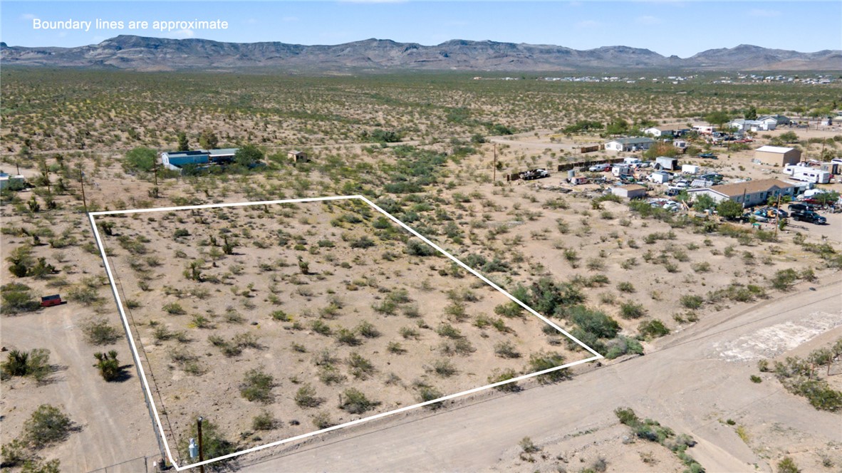 Land in Golden Valley 4