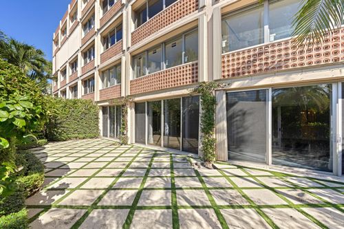 1d-369 S Lake Dr, Palm Beach, FL, 33480-4571 | Card Image