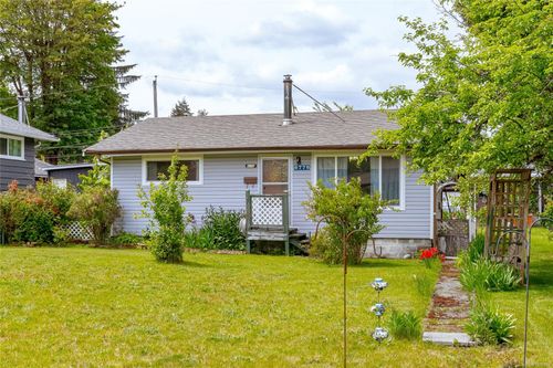 6776 Fifth St, Honeymoon Bay, BC, V0R1Y0 | Card Image