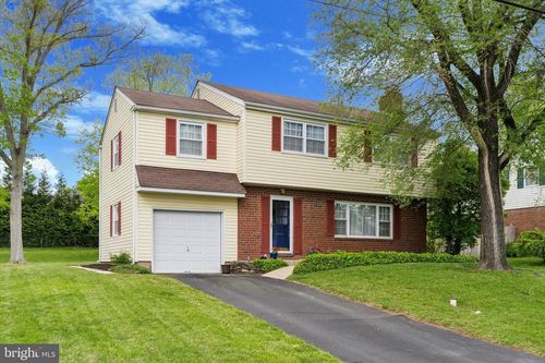 3015 Meredith Ln, PLYMOUTH MEETING, PA, 19462-7123 | Card Image