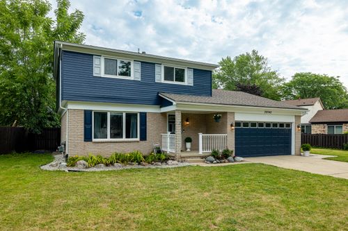 39740 Coronation Rd, Canton, MI, 48188-1527 | Card Image