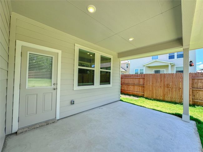 Covered Patio | Image 35