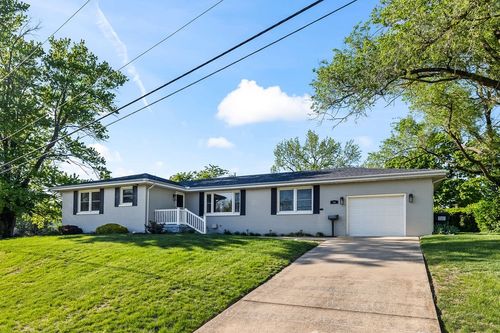 14 Dellwood Drive, Decatur, IL, 62521 | Card Image