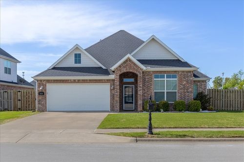 2024 N Gilligan Avenue, Rogers, AR, 72758 | Card Image