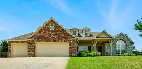 14310 S 264th East Ave, Coweta, OK, 74429-5602 | Card Image