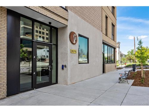 306-3575 Chestnut Pl, Denver, CO, 80216 | Card Image