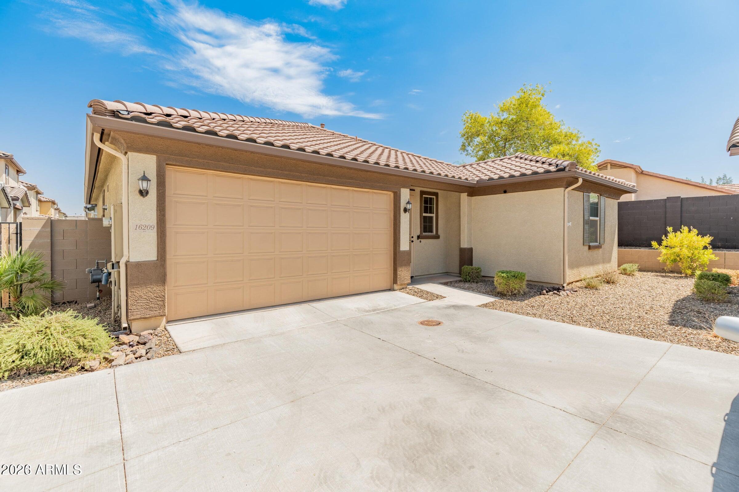 Residential Lease in Goodyear 2