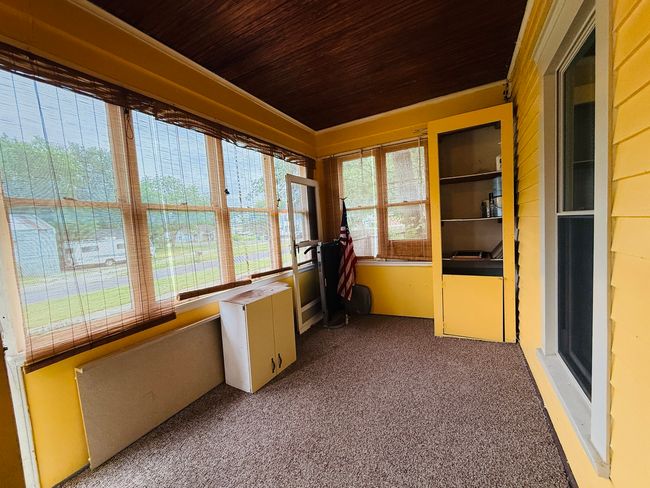 204 Center St, House other with 3 bedrooms, 2 bathrooms and 3 parking in Colfax IL | Image 17