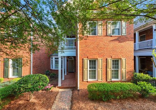 8440 Parker Pl, Roswell, GA, 30076-6321 | Card Image