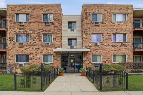 107n-420 Home Ave, Oak Park, IL, 60302-3713 | Card Image