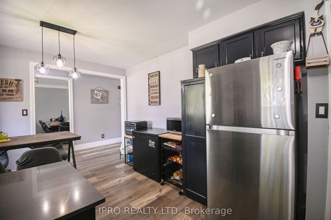 3106 Chipman Cres, House other with 3 bedrooms, 1 bathrooms and 2 parking in Niagara Falls ON | Image 8