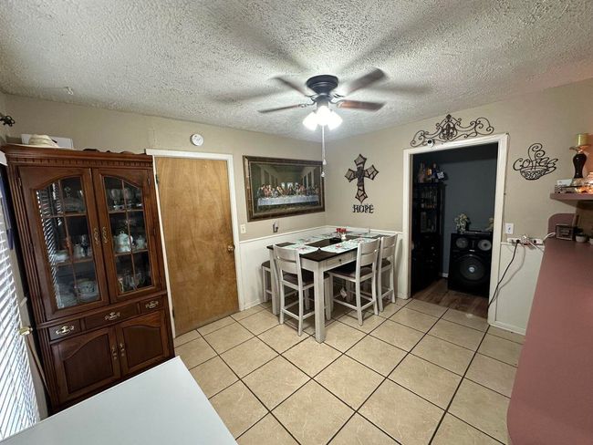1007 Xenia St, House other with 3 bedrooms, 1 bathrooms and null parking in Plainview TX | Image 6