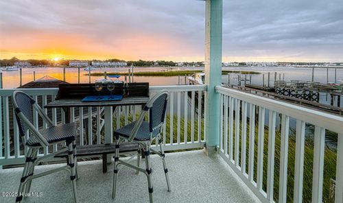 apt-2-1101 Canal Dr, Carolina Beach, NC, 28428-6062 | Card Image