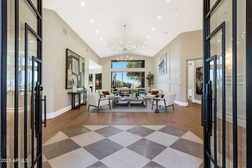 11099 E Desert Vista Dr, Scottsdale, AZ, 85255-8062 | Card Image