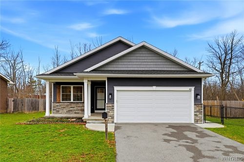 48 Ivy Way, Lancaster, NY, 14086 | Card Image