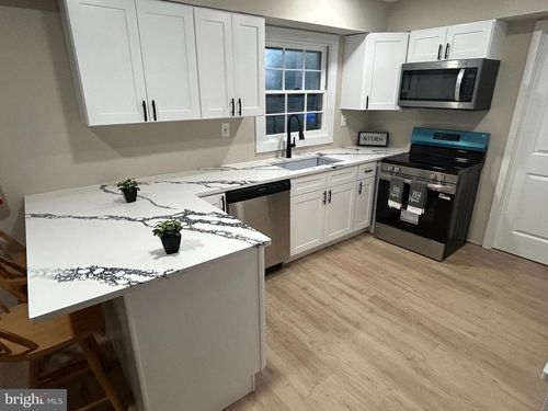 41 Gamewell Ln, Willingboro, NJ, 08046-3007 | Card Image