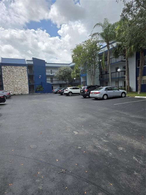 209-3080 Holiday Springs Blvd, Margate, FL, 33063-5421 | Card Image