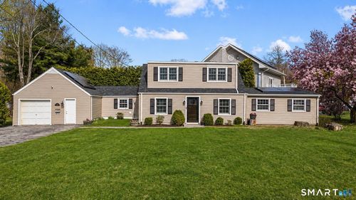 11 Barmore Dr W, Stamford, CT, 06905-2008 | Card Image