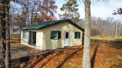 Mile Lacs Lake cabin. | Image 1