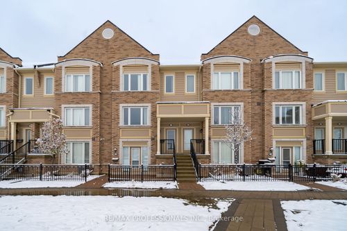 7-3135 Boxford Cres, Mississauga, ON, L5M0X1 | Card Image