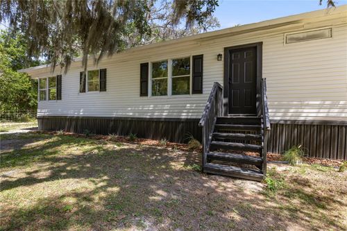 470 School St, BRONSON, FL, 32621-6425 | Card Image