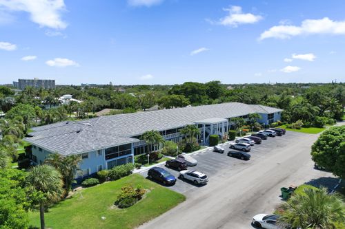 17-2734 Ne 27th Court, Lighthouse Point, FL, 33064 | Card Image