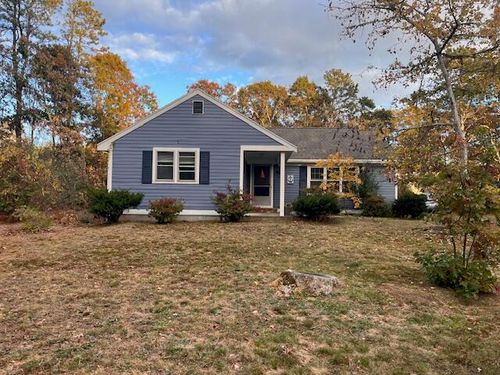 94 Doran Dr, East Falmouth, MA, 02536-4627 | Card Image