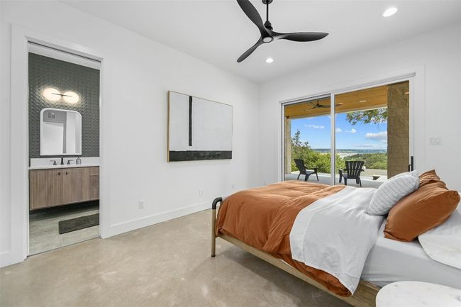 806 Sunfish St, House other with 4 bedrooms, 5 bathrooms and 4 parking in Lakeway TX | Image 25