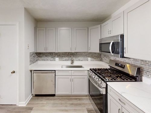 unit-24-11 Kenmar Dr, Billerica, MA, 01821-4768 | Card Image