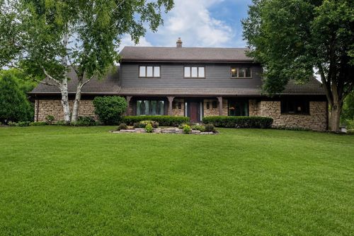 1790 Kelly Ln, Brookfield, WI, 53045-4831 | Card Image