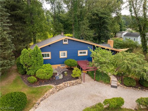 819 Sunset View Boulevard, Tallmadge, OH, 44278 | Card Image